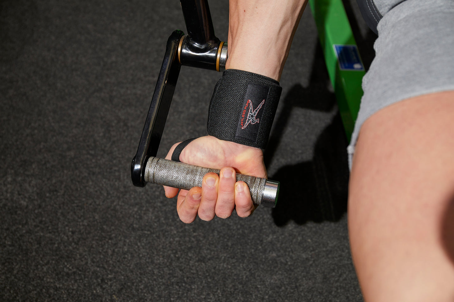 Wrist wraps triple black // for the gym - Limitless Pump
